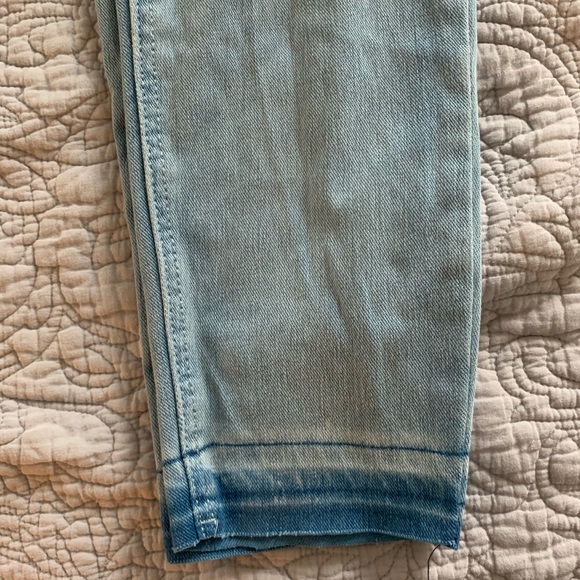Light wash, super soft, jeggings - Picture 4 of 4